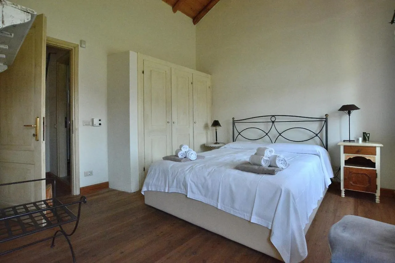 Rustico Villa Marciaga With Pool Костермано